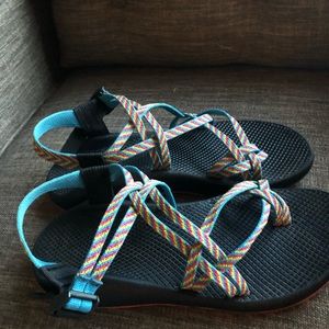 Chaco sandals rainbow women’s 11